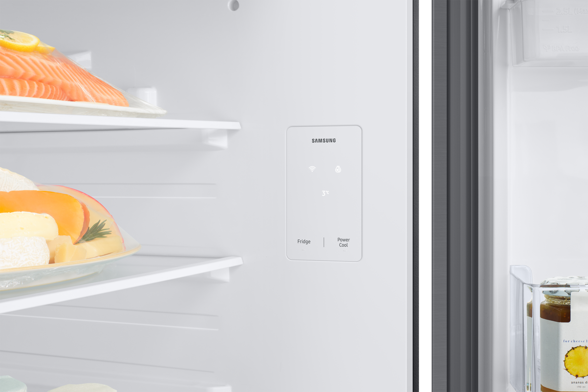 detail-internal-display Silver