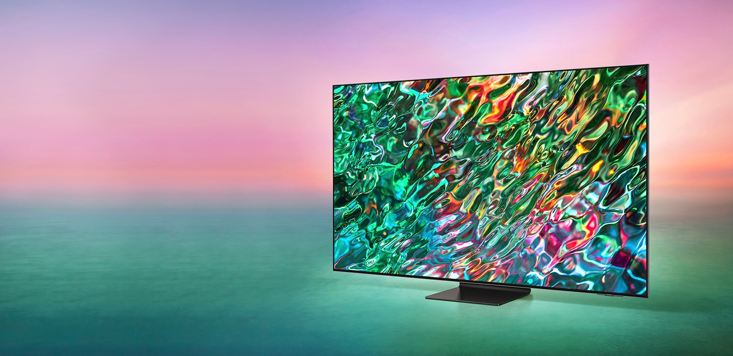 QN90B displays intricately blended color graphics which demonstrate long-lasting colors of Quantum Dot technology.