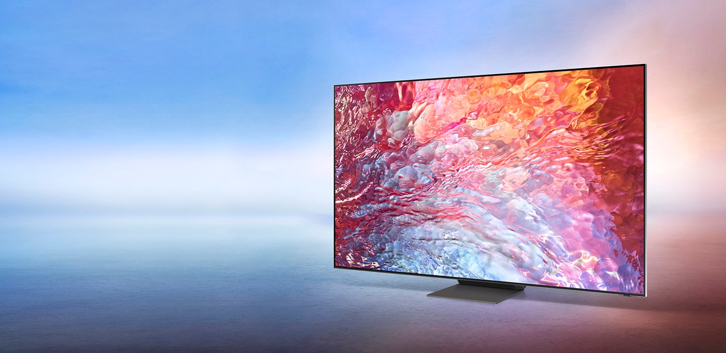 QN700B displays intricately blended color graphics which demonstrate long-lasting colors of Quantum Dot technology.