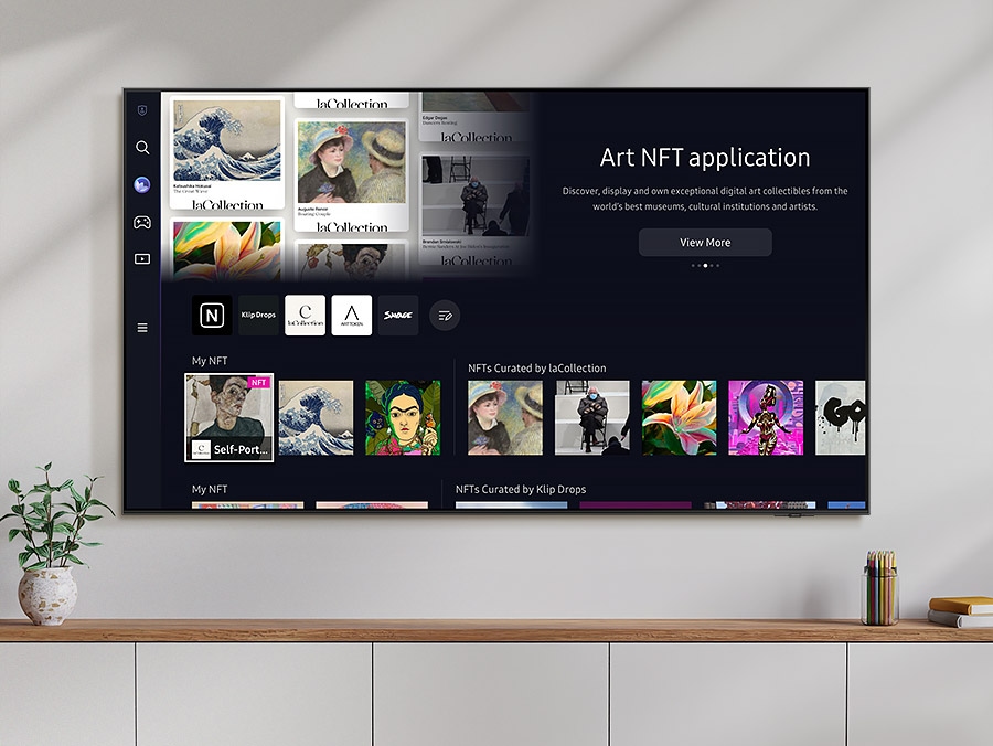 Uživatelské rozhraní platformy Art NFT je zobrazeno na televizoru Neo QLED.