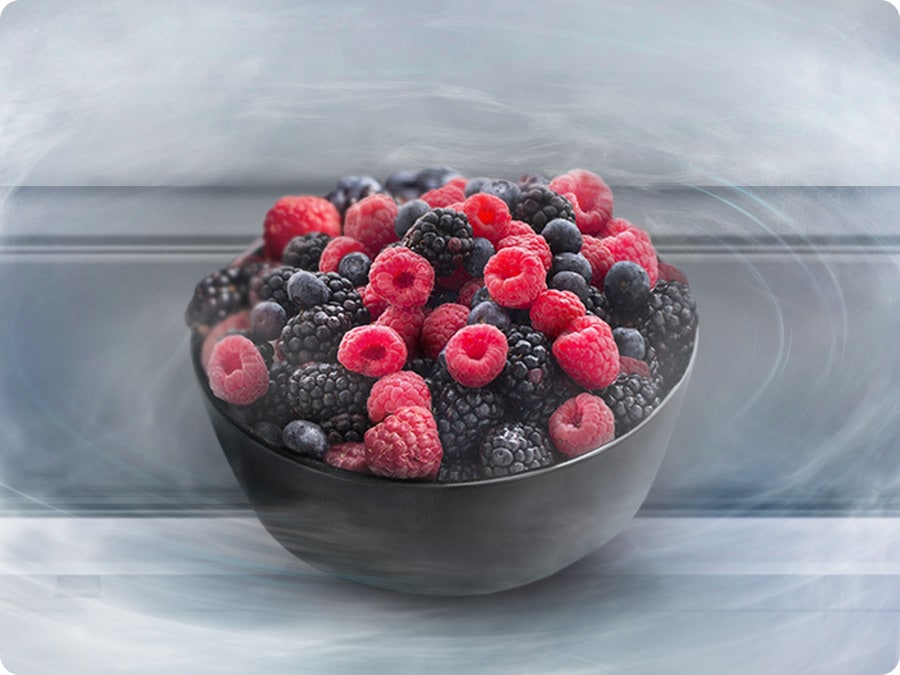 There are frostless berries in the bowl.