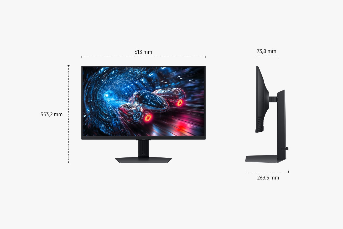 Zu sehen sind die Maße eines Samsung Odyssey G7 (613 x 553,2 x 263,5 mm) mit schwarzem Standfuß und einer Bildschirmtiefe von 73,8 mm ohne Standfuß. Auf seinem Display ist ein Raumschiff zu erkennen, das durch einen neonblauen Tunnel fliegt.