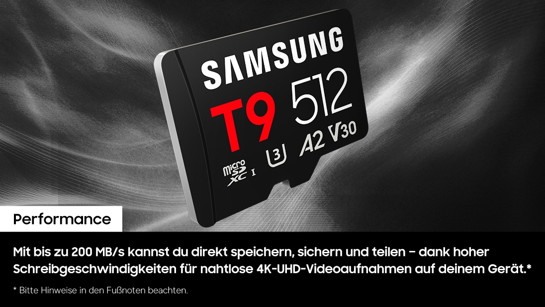 'Die T9 microSD-Karte steht aufrecht im Bild.