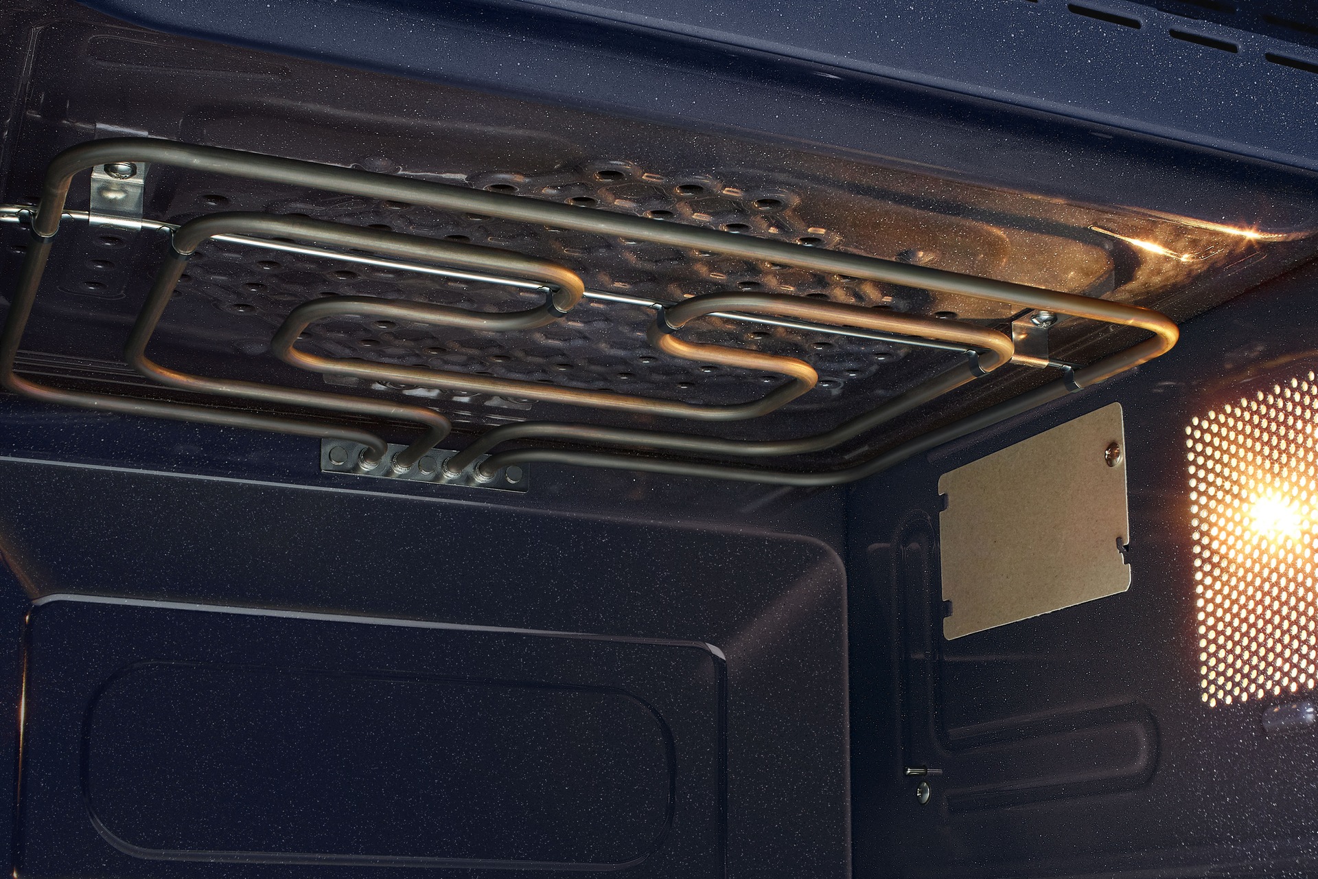 grill-detail Glam Deep Charcoal