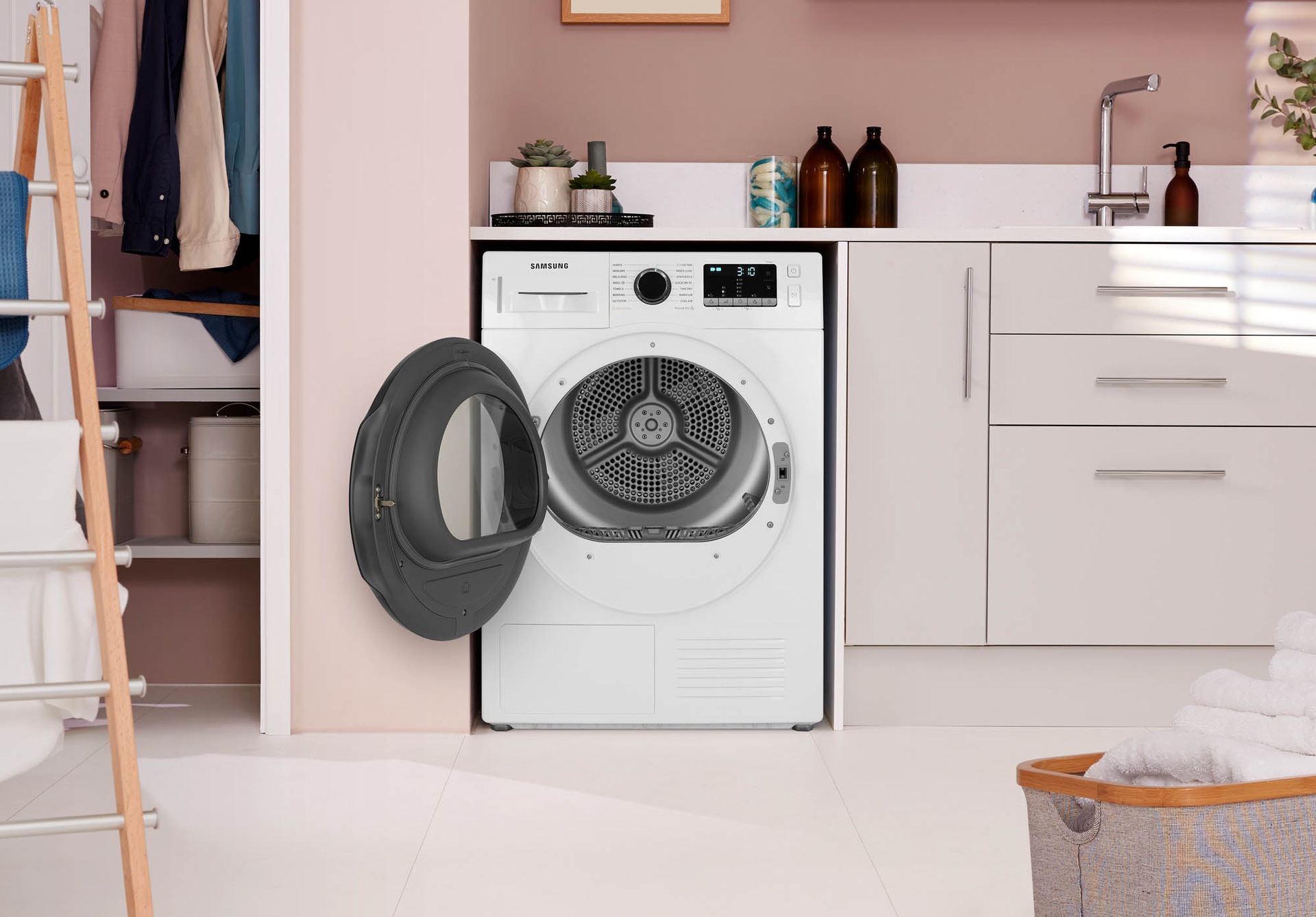 DV5000T DV80TA020AE Laundry Key Visual 2 Low Res Site EN jpg