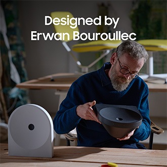 Designer Erwan Bouroullec undersøger Dot‑formen på Music Studio 5‑højttaleren og illustrerer designprocessen bag det skulpturelle lydkoncept.