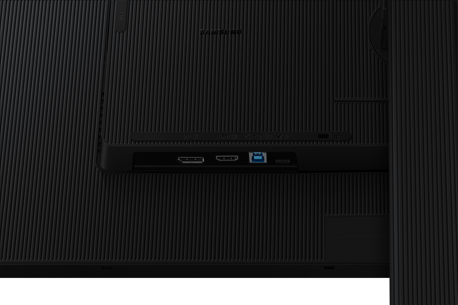 [détá~íl3 Bl~áck]