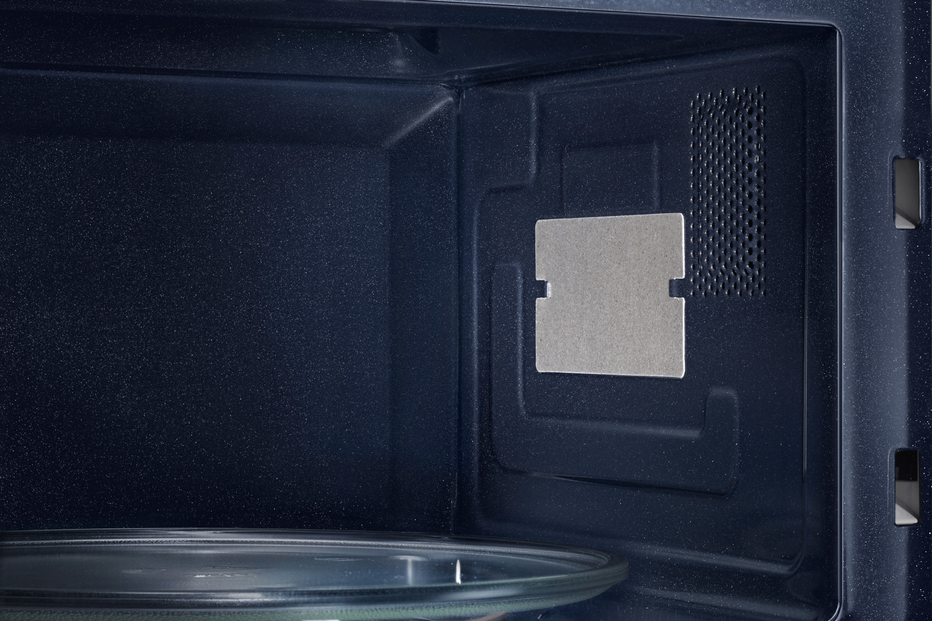 MW3500K Mikrobølgeovne med Quick Defrost, 23L Detail Silver 