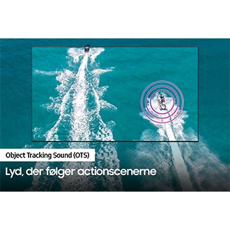 Takket være Object Tracking Sound følger lyden den sejlende båd på QLED-TV'et Q80A