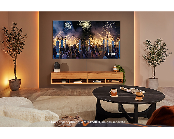 Neo QLED QN95B TV Lifestyle Feature Image 2