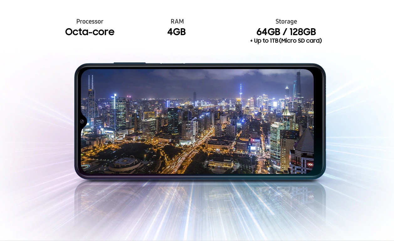 M12 is showing a night view of city, indicating device's performance.