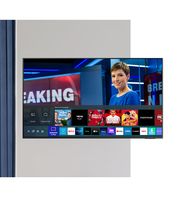 Un televisor Samsung en el que se ve la interfaz de Samsung TV Plus