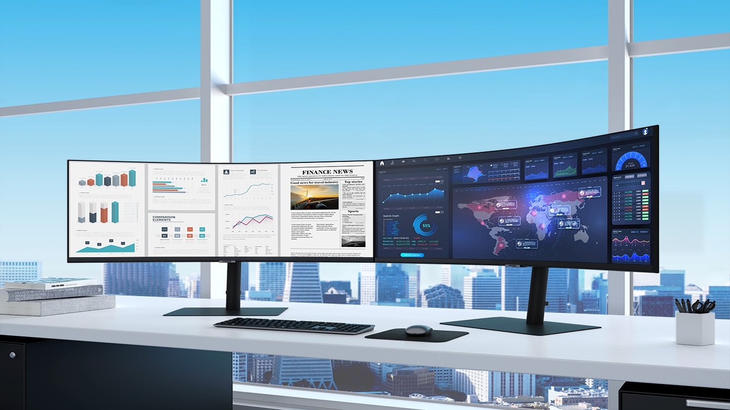Hay dos monitores S80UA en el escritorio de una oficina ordenada.