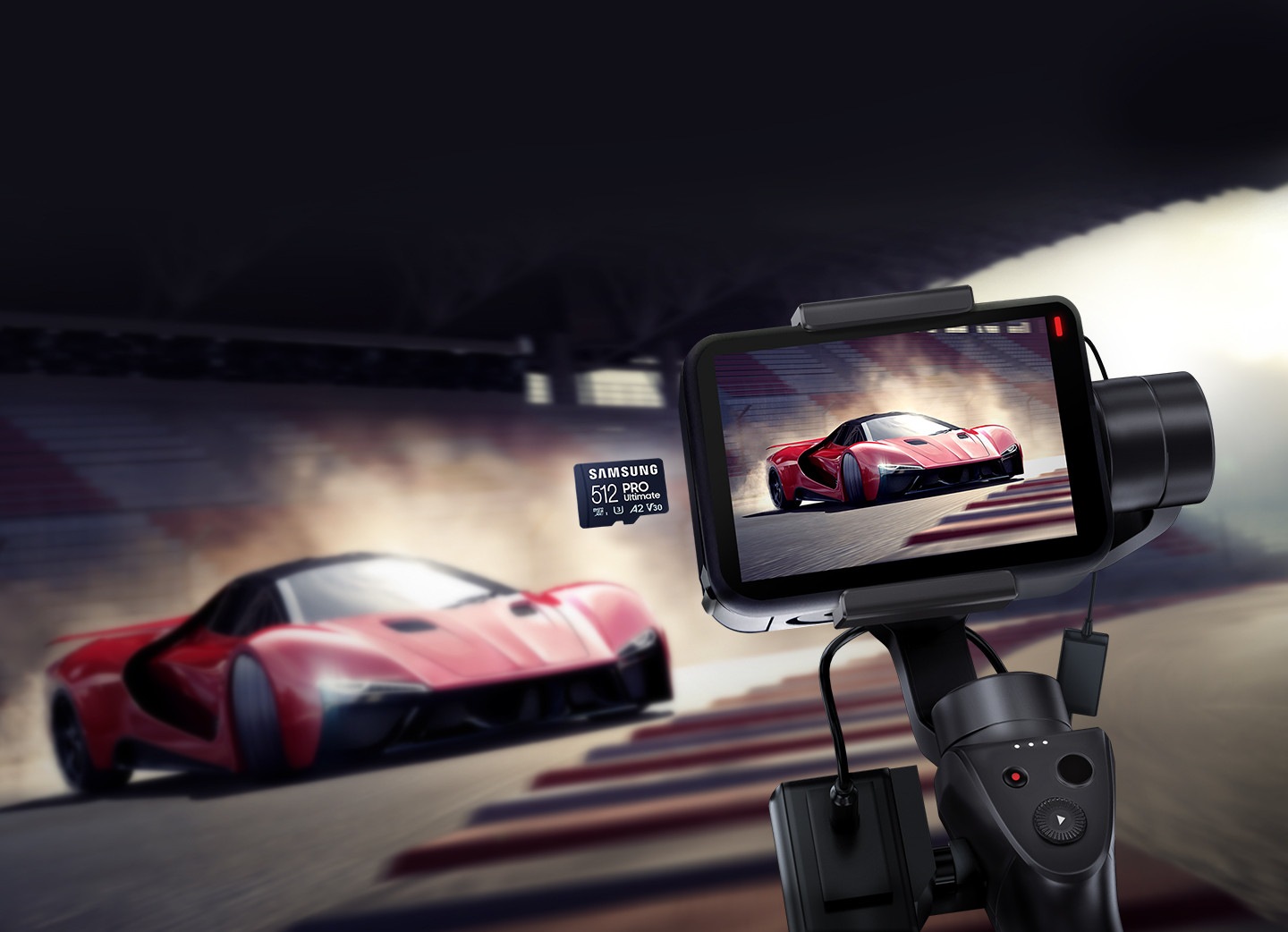 Coche rojo de carreras de alto rendimiento filmado por una cámara de vídeo sujeta a una plataforma móvil.