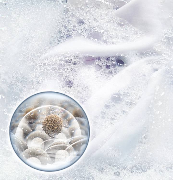 Tus prendas permanecen en remojo intenso de burbujas antes del ciclo de lavado para eliminar las manchas con más facilidad y que el lavado sea más eficaz.