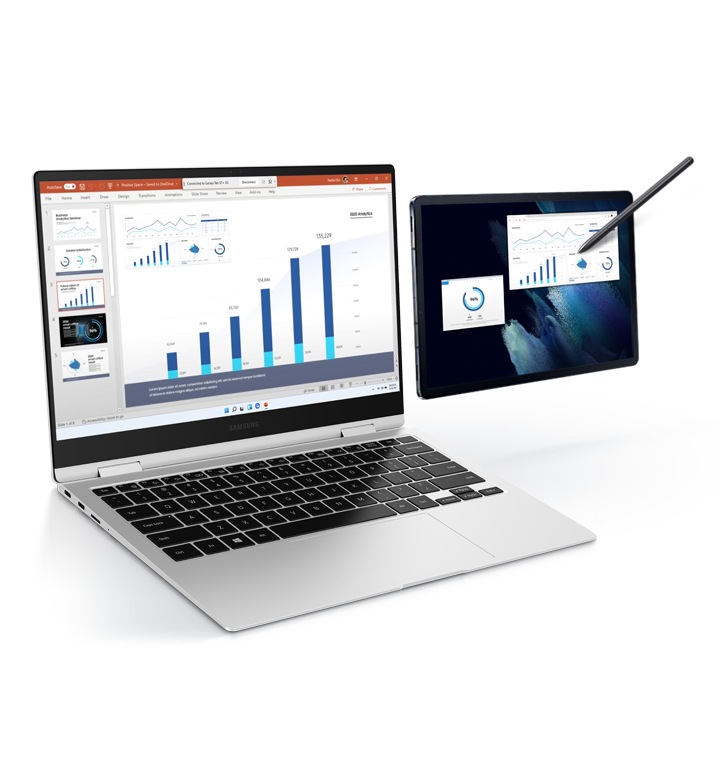 Galaxy Book Pro 360:n ja Galaxy Tab S7:n | S7+:n näytöillä näkyy kaavioita. S Pen tekee muistiinpanoja Galaxy Tab S7:lla | S7+:lla. Kun kaaviota työstetään tabletilla, muutokset näkyvät myös kannettavan tietokoneen PowerPoint-tiedostossa.