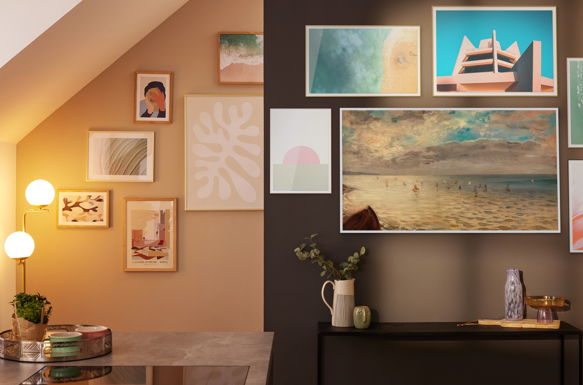 The Frame LS03B TV Lifestyle Feature Image 1