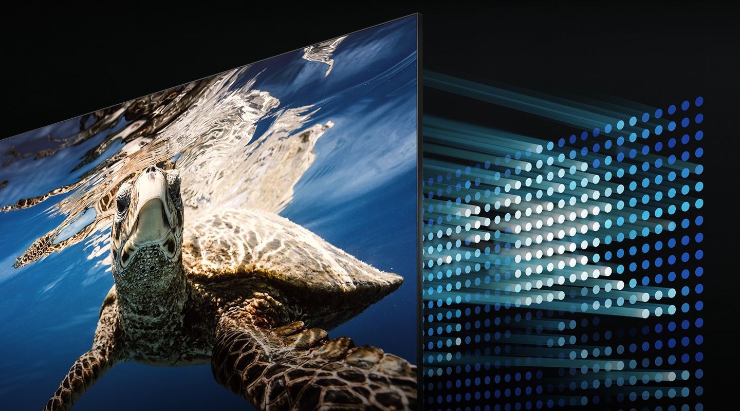 QLED-телевизор показывает плавающую черепаху с точно управляемыми светодиодами, отображающими сверхглубокий черный и чистый белый.