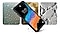 Un Galaxy Xcover6 Pro 5G appare da parte, mostra uno sfondo blu, viola e arancione. Il prodotto è rappresentato in diagonale con polvere e detriti nell'angolo inferiore del dispositivo. Dietro il dispositivo ci sono ambienti piovosi, polverosi e rocciosi che il dispositivo può subire
