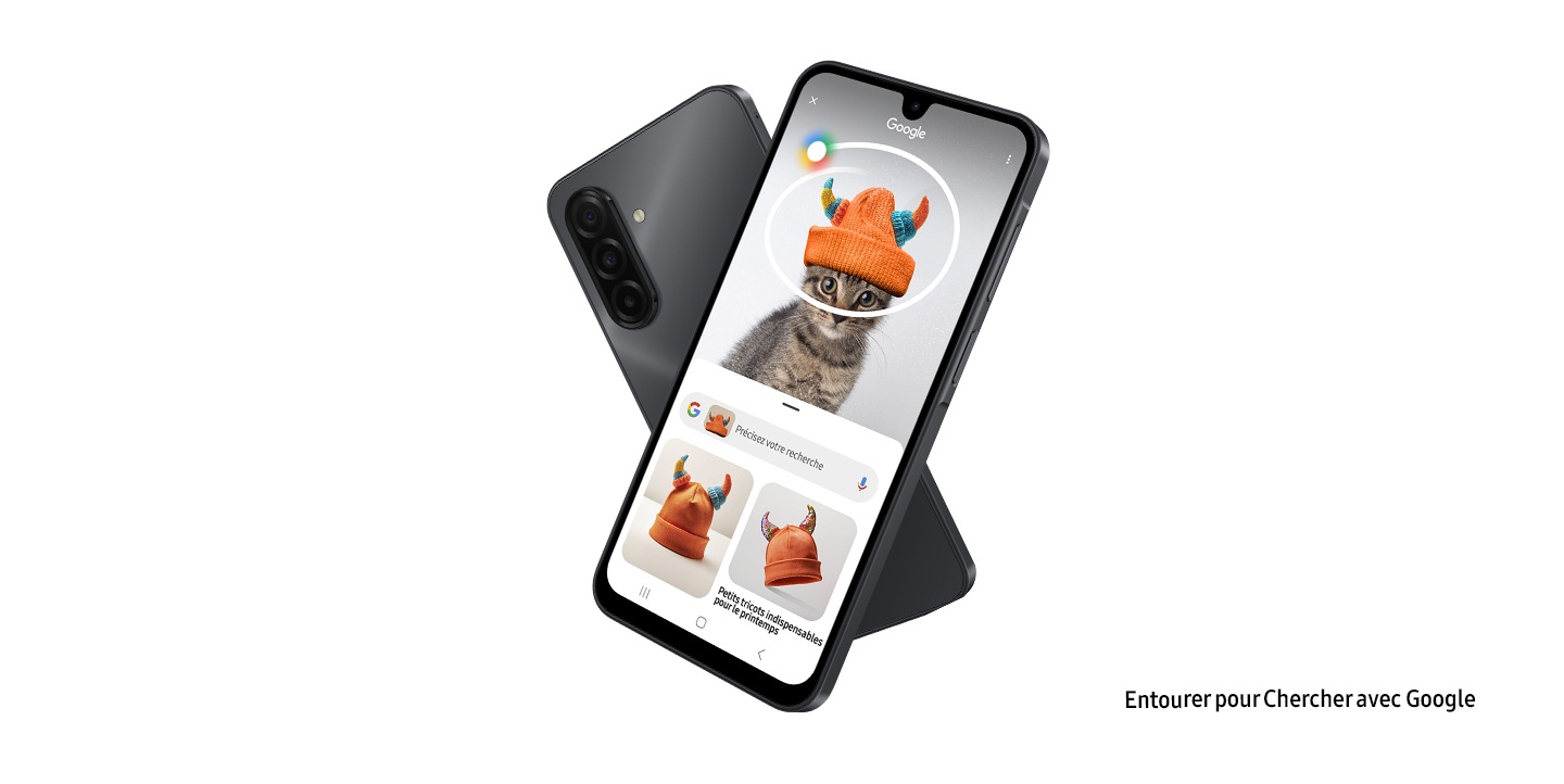 Deux Galaxy A17 se croisent. Celui à l’arrière montre son dos et celui à l’avant affiche la fonction Entourer pour chercher. L’option Entourer pour chercher avec Google est en bas.