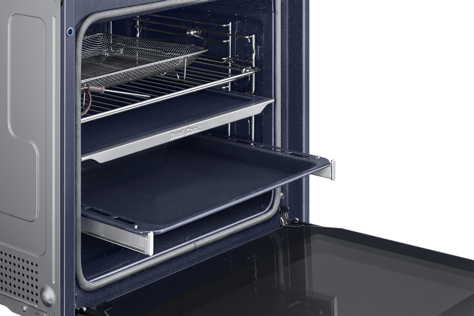 [détá~íl3 Bl~áck]