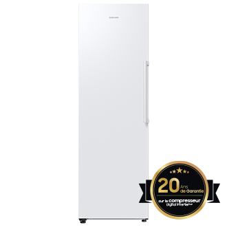 Habitium : Réfrigérateur-congélateur d'une capacité de 322 L avec