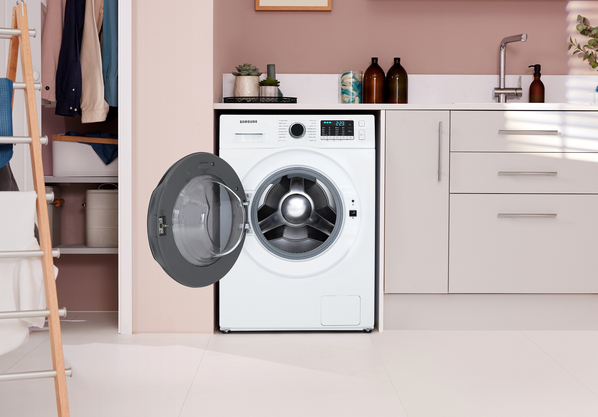 WD5000T WD80TA046BX Laundry Key Visual 2 iSite EN jpg