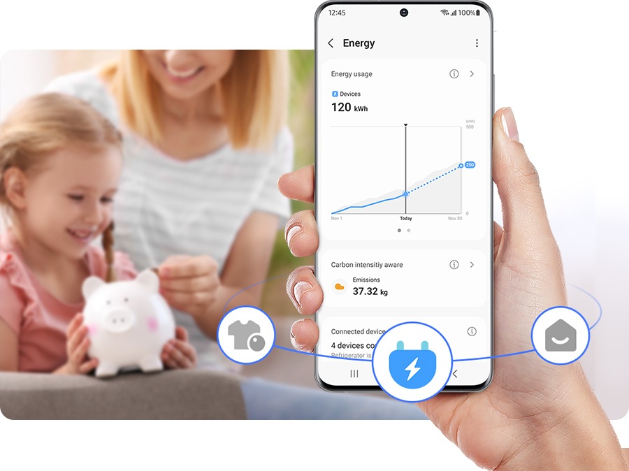 A person is using the SmartThings Energy and checks the energy usage. 