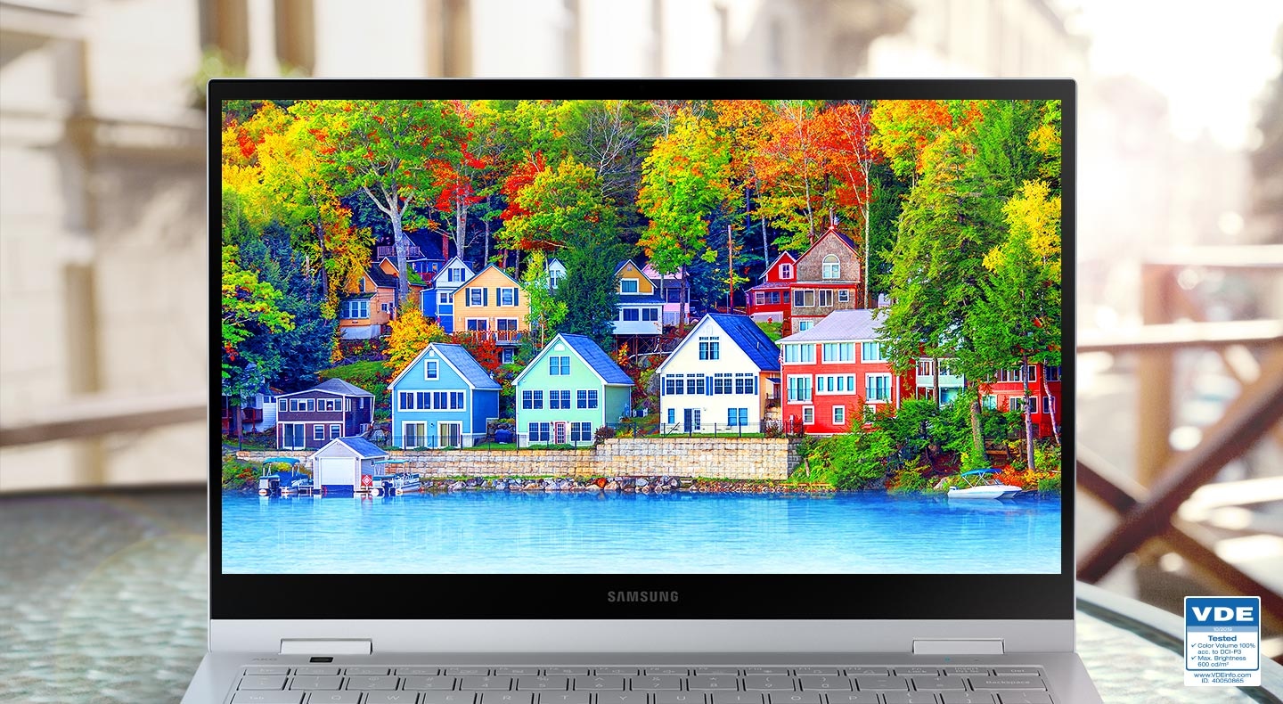 While looking at content on Galaxy Book Flex 5G's QLED display, you see incredibly vivid picture even when seen out side.