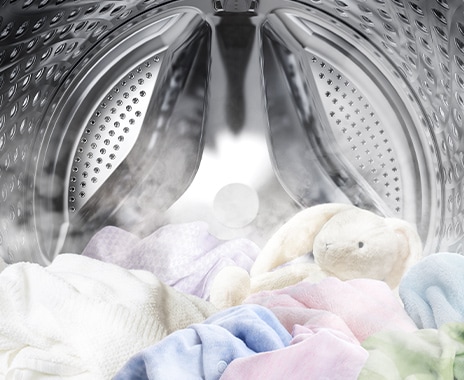 Steam is dispersed inside the washing machine and soak clothes in the drum.