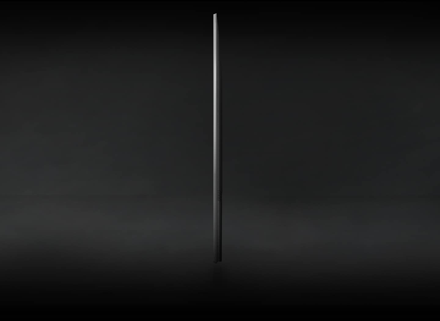 Bočni profil Crystal UHD TV-a prikazan je kako bi pokazao njegov AirSlim dizajn.