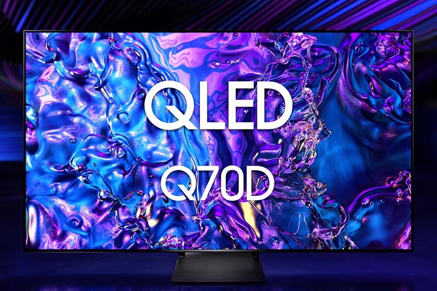 Various features for the Samsung QLED Q70D TV are shown, including available content, picture quality, sound quality, gaming and design.