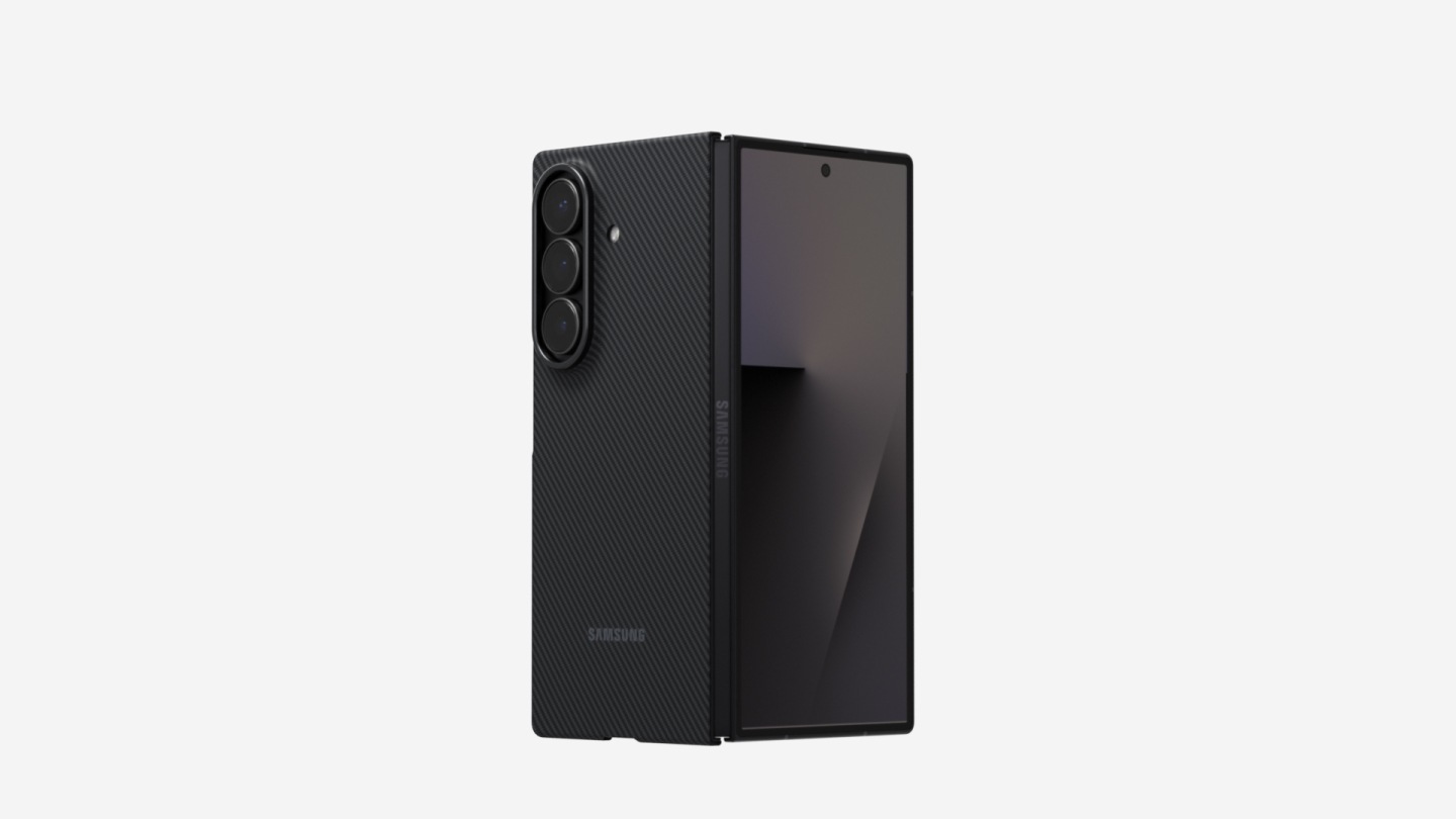 The Galaxy Z Fold7 Carbon Shield Case in Black glimmers and appears little by little in a dark background, until the background brightens and the case is shown more clearly. The Galaxy Z Fold7 in Jetblack appears in side view, and the Carbon Shield Case is applied. There is a close-up view of the top half of the cover screen as the Anti-reflecting Film is applied. The device turns to show the case's raised edges protecting the rear camera. The device unfolds almost all the way in rear view and zooms out.