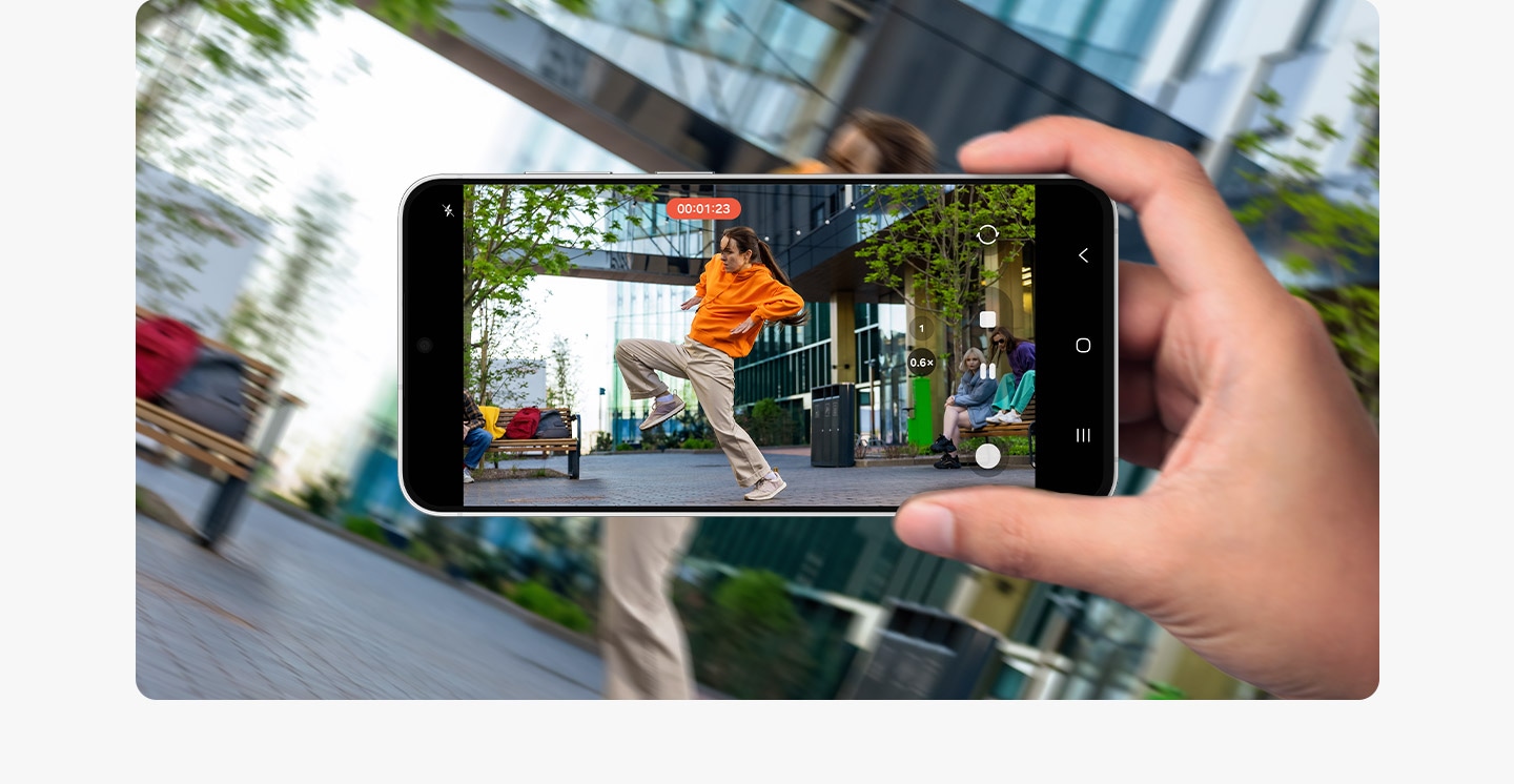 A video is shot on Galaxy S26 FE device. The user is using Super Steady with Horizontal Lock to record someone dancing powerfully.