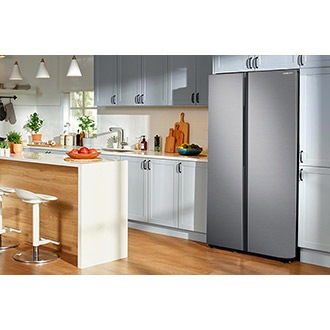 RS5000RC Refrigerator in kitchen