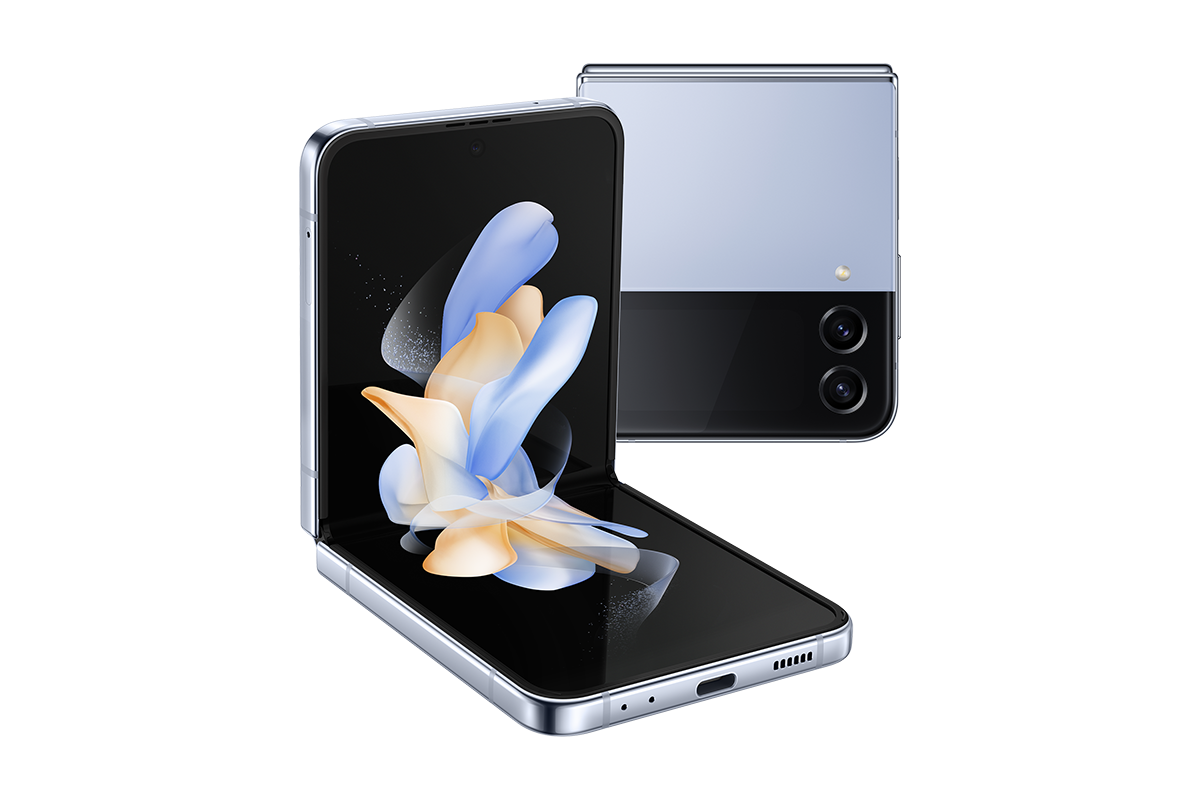 Beli HP lipat Samsung Z Flip 4 harga resmi Samsung Indonesia dengan layar Dynamic AMOLED 2X. Smartphone lipat Samsung Z Flip 4 hadir dengan memori 256GB warna Blue.