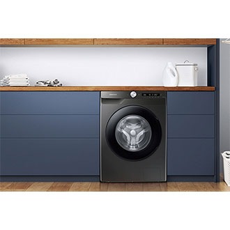 Washing machine WW70T504DTT/SE in washing room