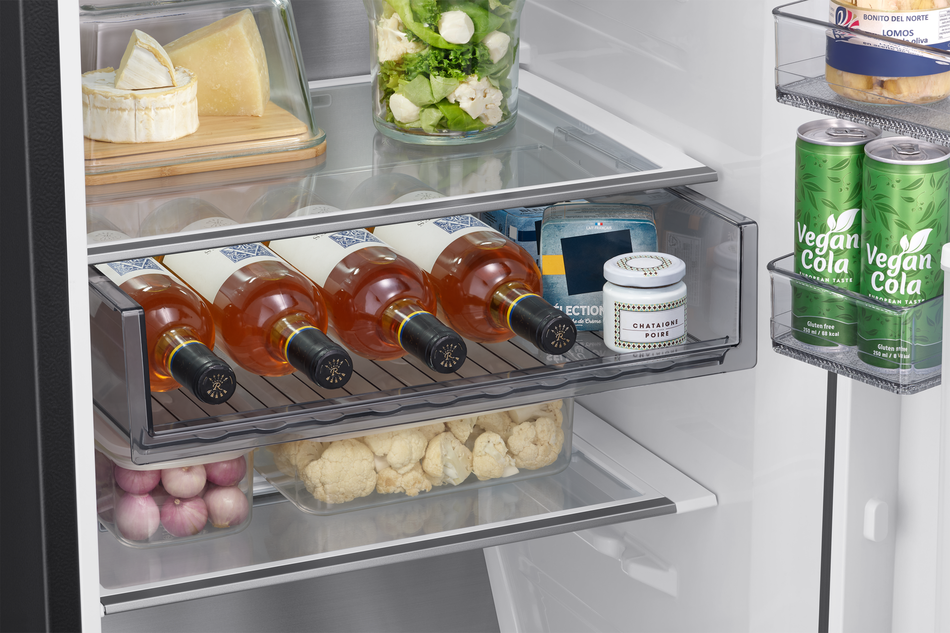 Tall One Door RI80H/24 AI precise cooling 387L Detail-Multi-tray Black 