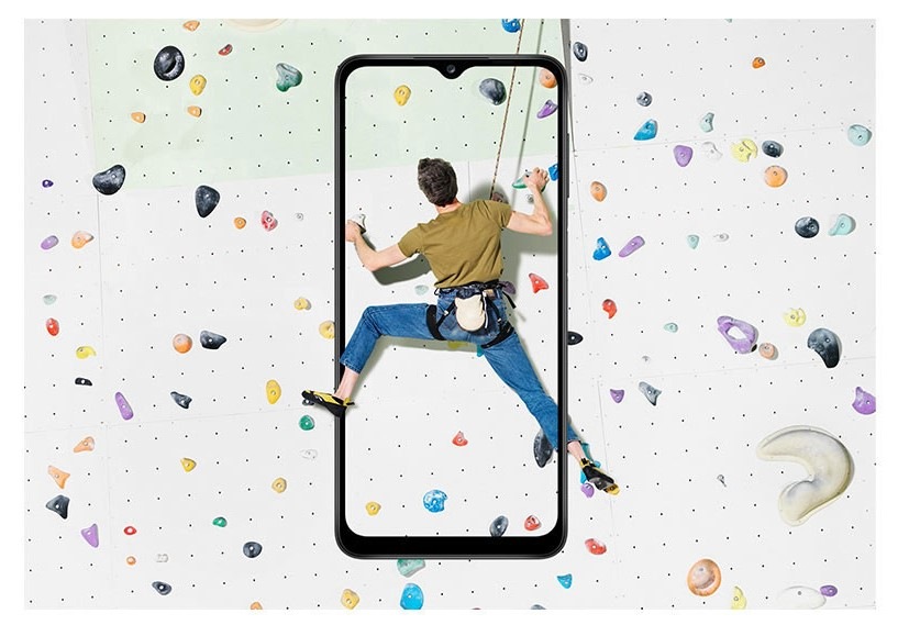 A guy climbing in motion captured in Galaxy A12 display, utilizing 6.5 inch Infinity-V display feature.