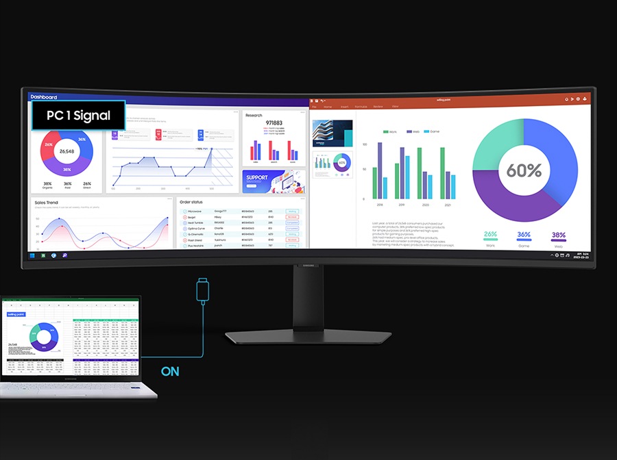 Monitor switches to characters fighting.