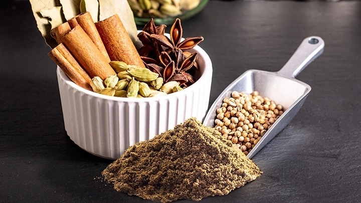 Ensure even cooking and perfect browning of Masala.