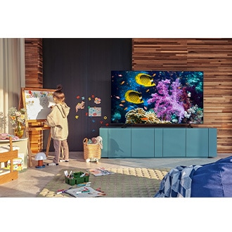 Samsung QLED Q60A with 4K Dual LED is displaying picture in the living room