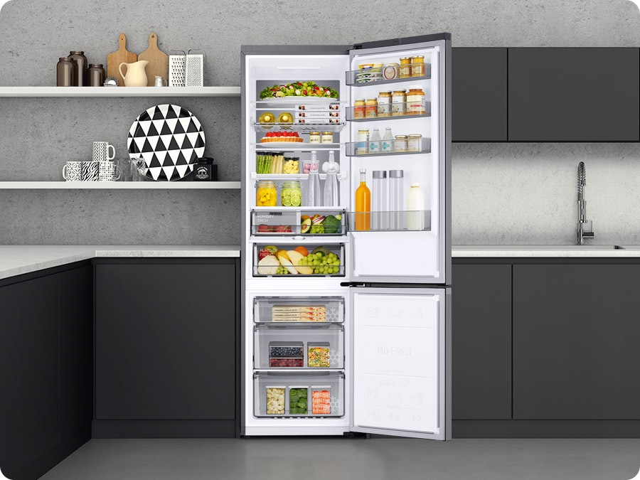There is an open RB7300 in the kitchen.