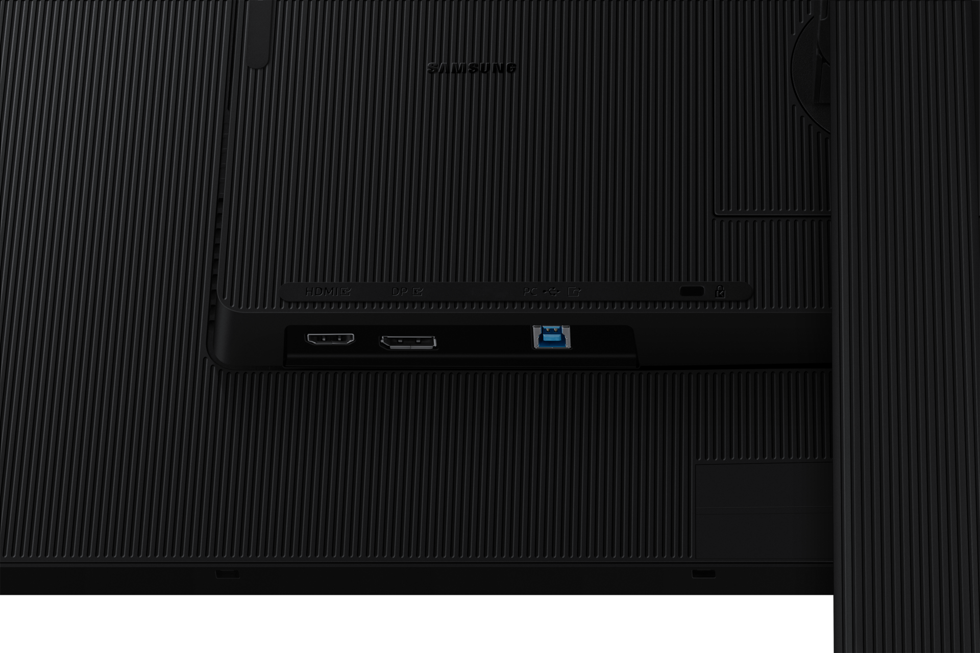 [détá~íl3 Bl~áck]