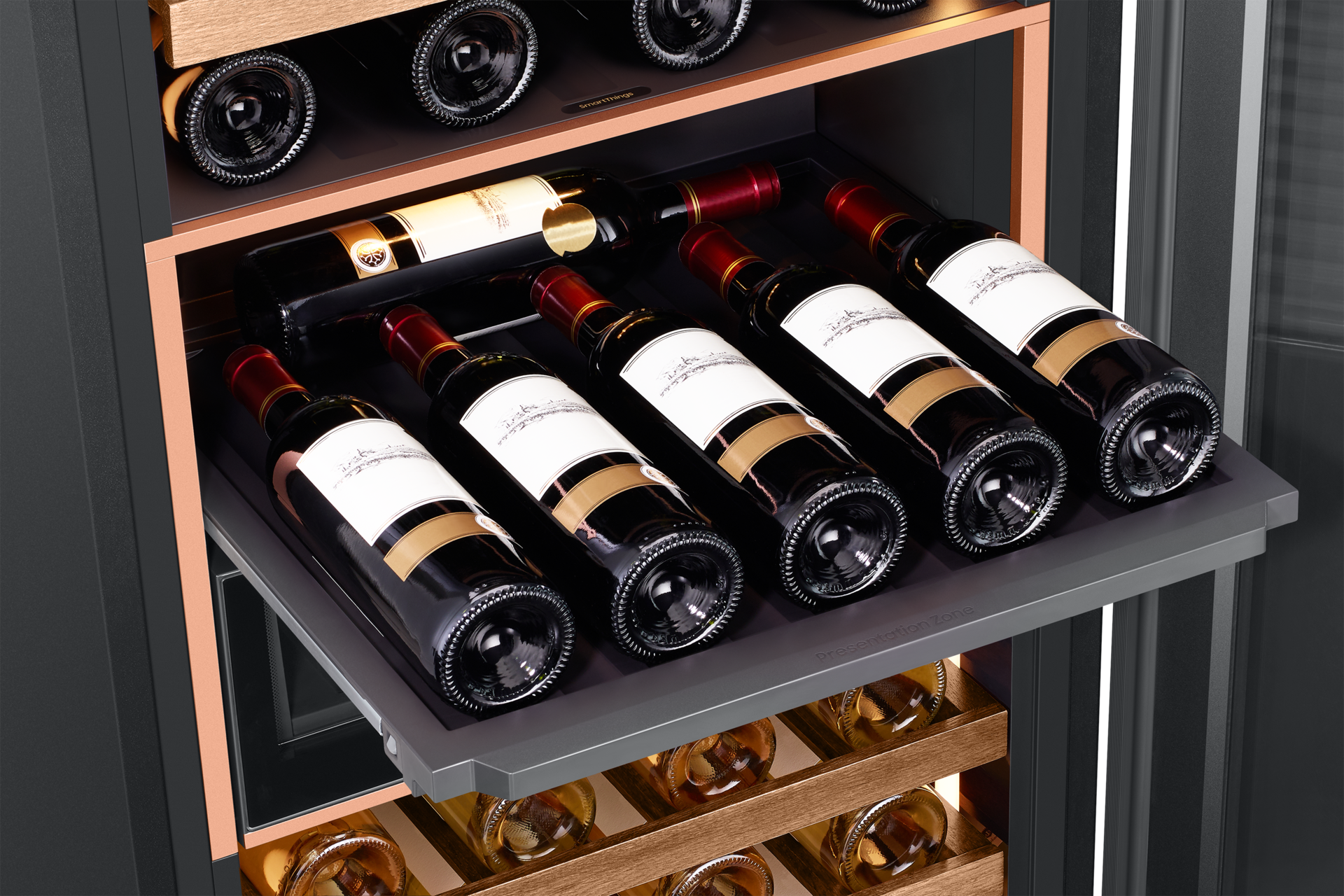 detail8-with-wine Black