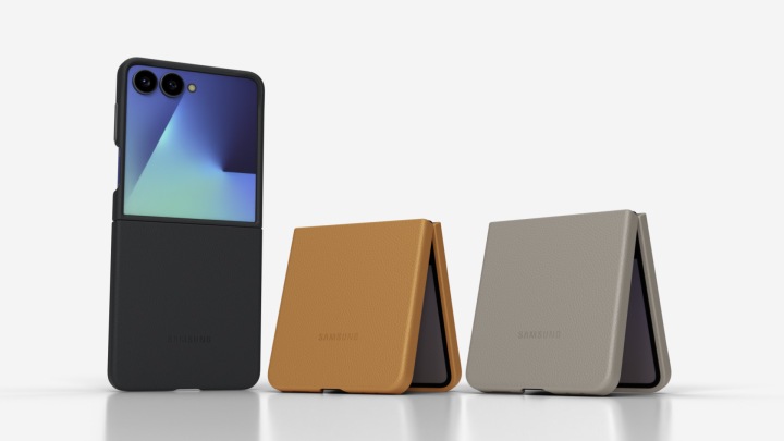 GALAXY Z Flip7 バッテリー、ケース付き 最新の折りたたみスマホ Galaxy Z Flip7 のケースをご紹介