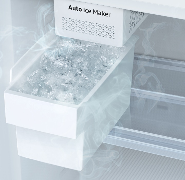 Auto Ice Maker offers the convenience of bite Ice automatically.