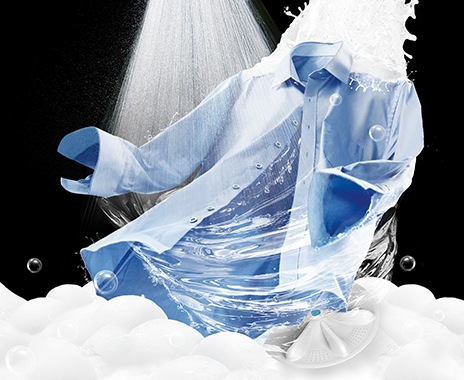A strong stream of water, foam, and a Digital Inverter Technology motor are washing a blue shirt.