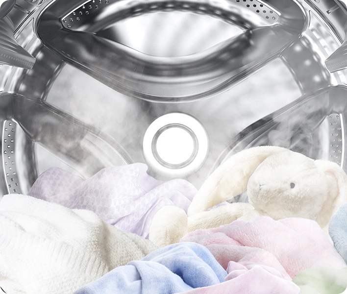 Steam is dispersed inside the washing machine and soak clothes in the drum.