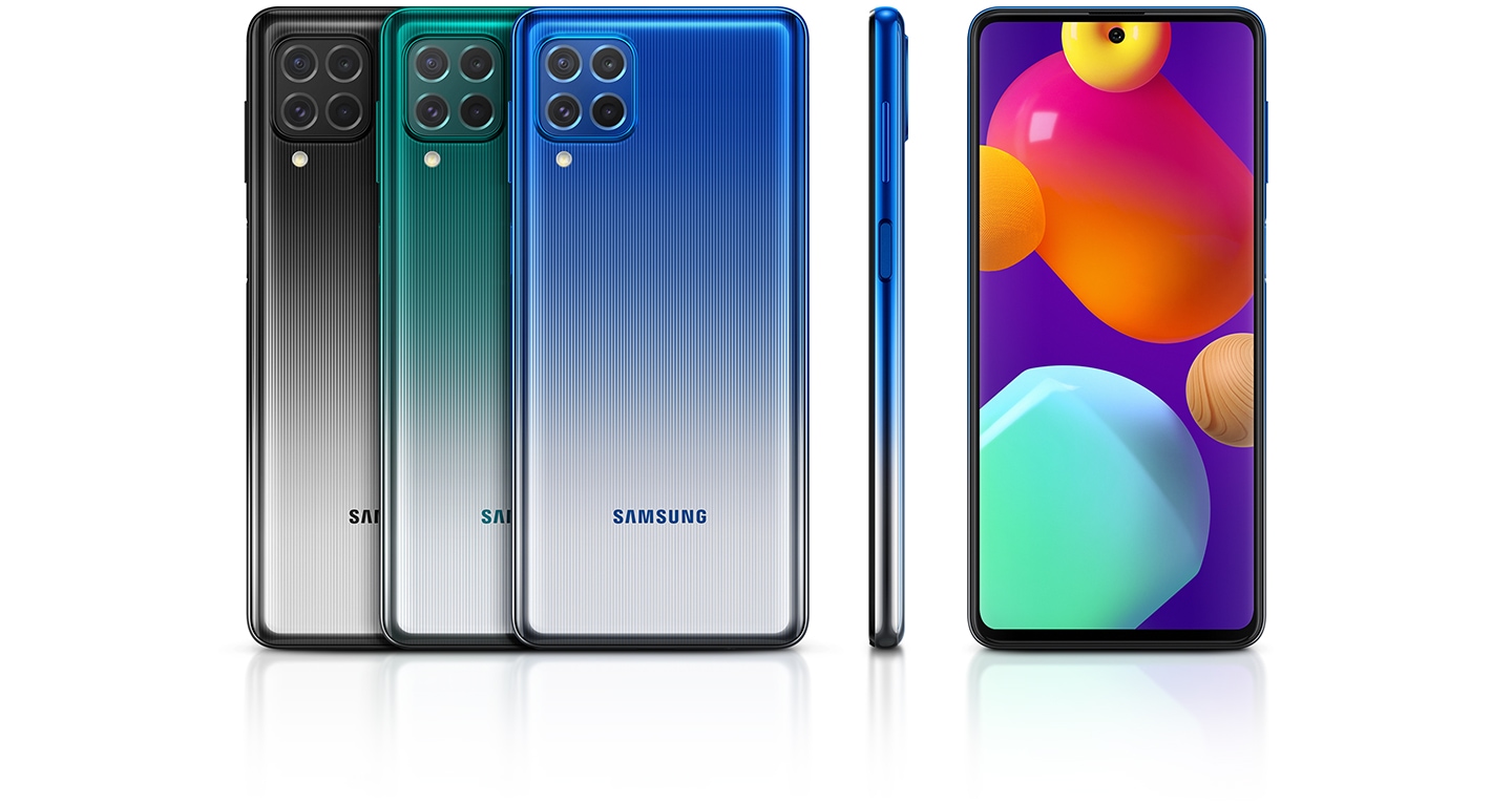 Глянцевый вид сзади на 3 смартфона в черном, зеленом, синем цвете, а также 1 вид сбоку и 1 вид спереди, чтобы подчеркнуть глянцевую поверхность премиум-класса.